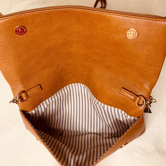 Crown Vintage Foldover Whipstitch Crossbody Bag - Picture 9 of 10